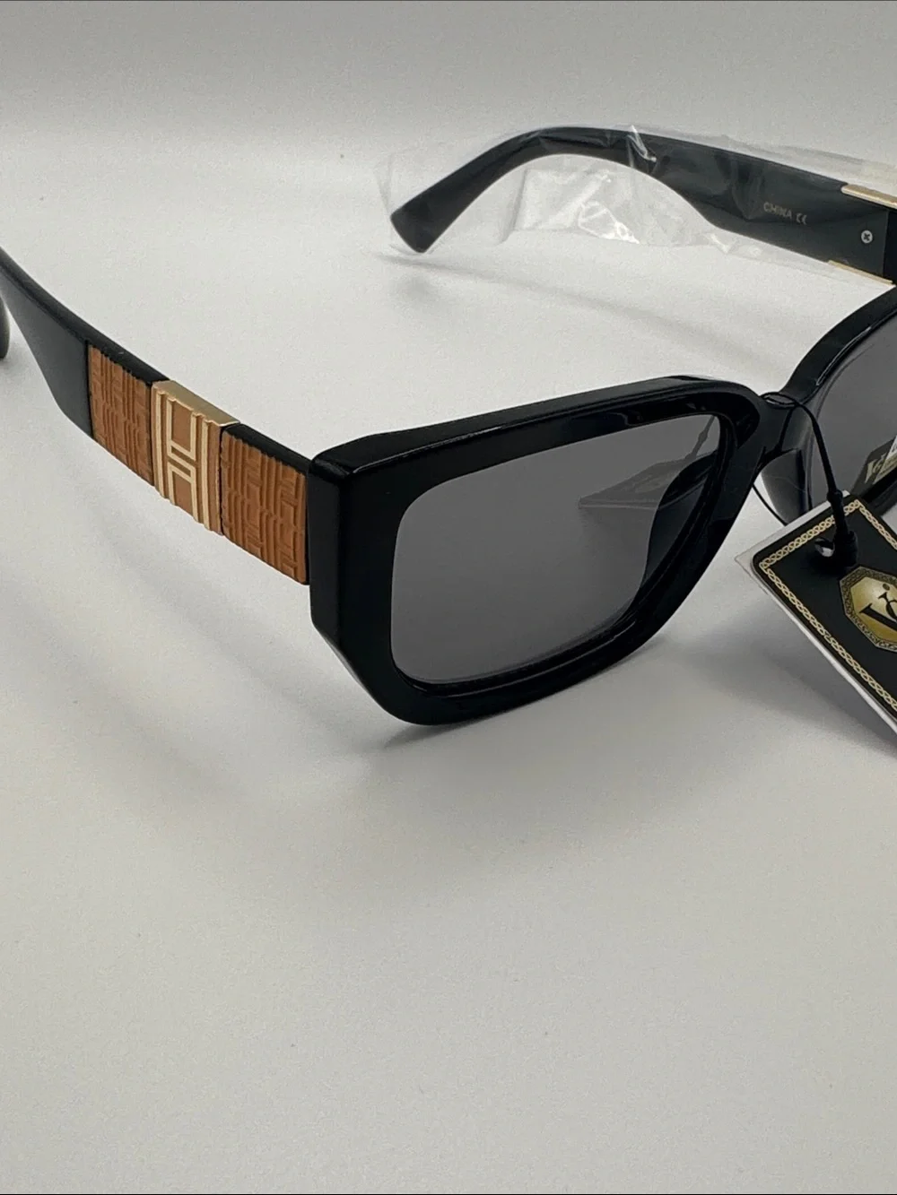 Luxury V8 Black Women's Sunglasses